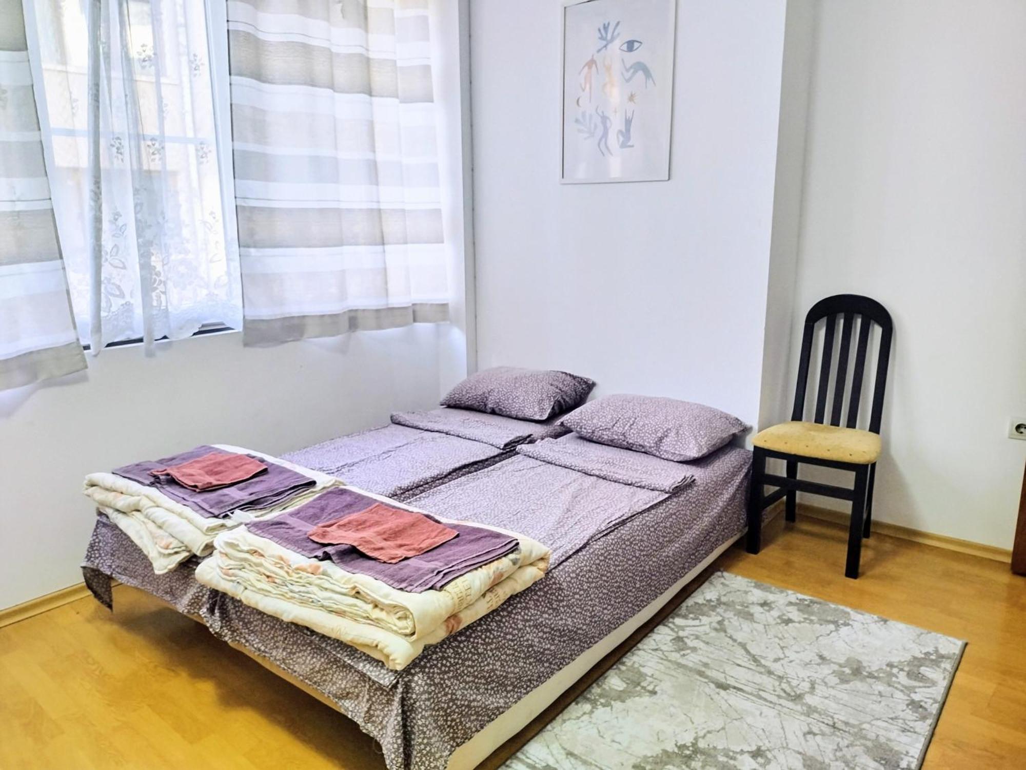 Super Center - Apartment On "Kiril & Metodi" Square Burgas Exterior foto